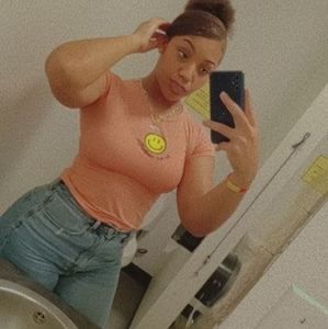 Meet your Posher, Kailone